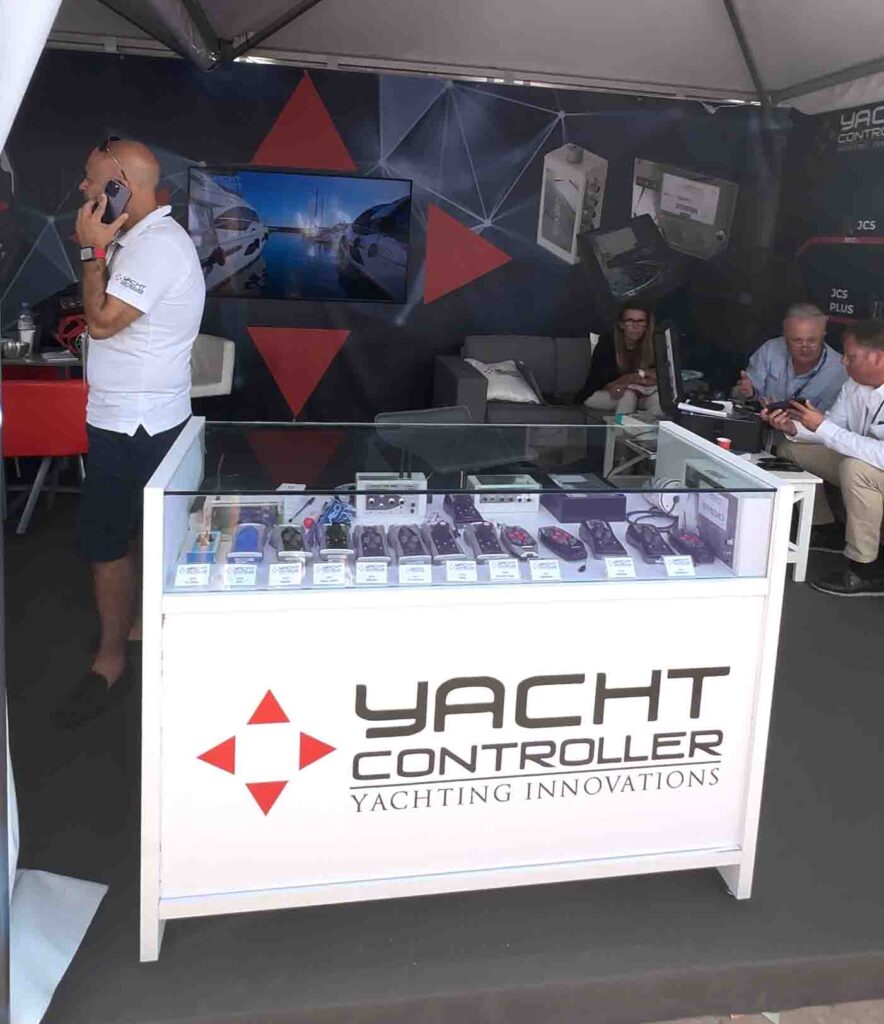 Stand Yacht controller salon cannes 2023