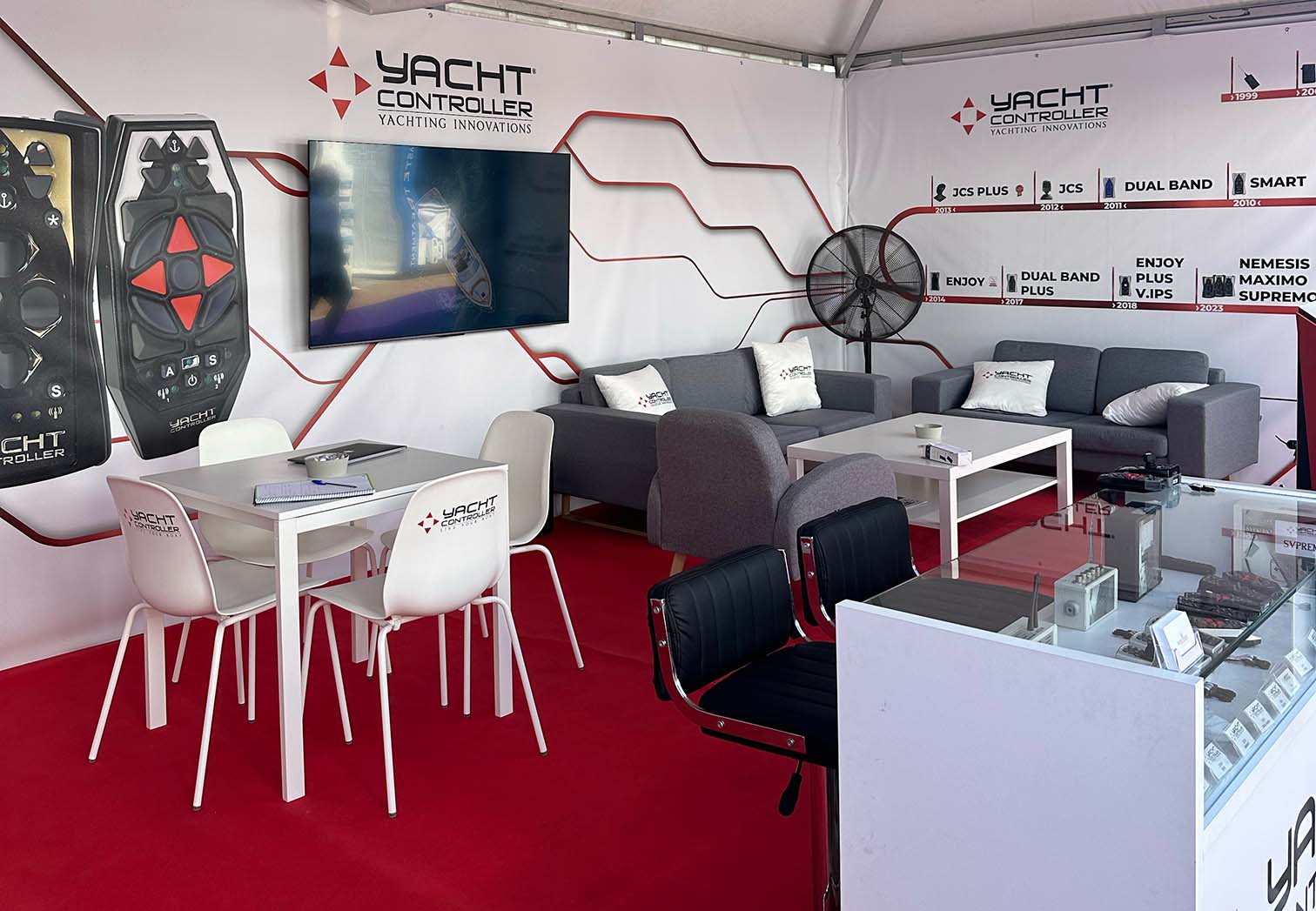 salon cannes yacht controller